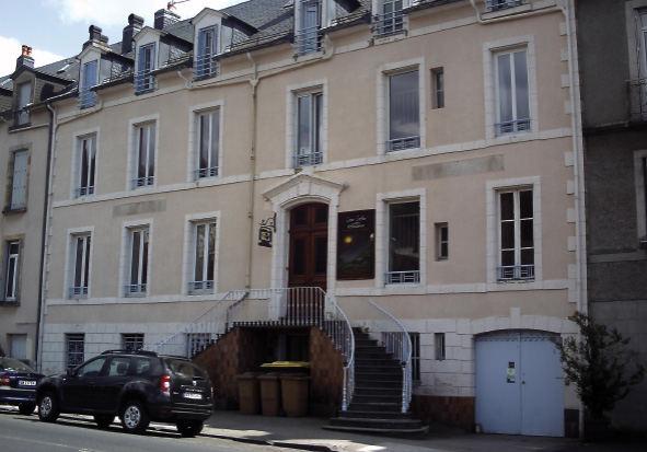 Centre d'Hébergement Les Cols des Volcans - Les Roitelets - Société SCOL Centre d'Accueil Qualité